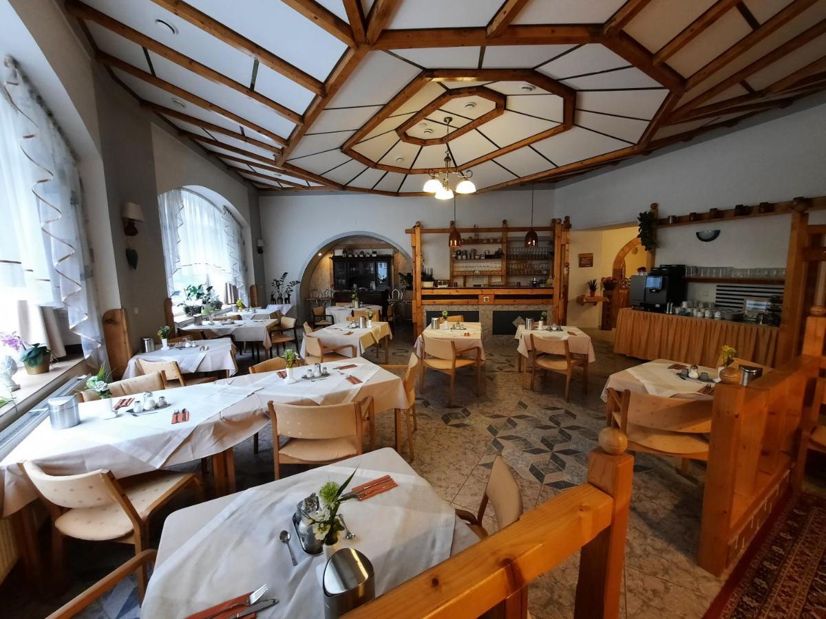 Hotel Koruna Jeseník Εξωτερικό φωτογραφία
